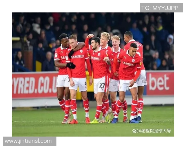 广州篮球队节奏变革引热议欧冠足球新趋势探讨与对比分析