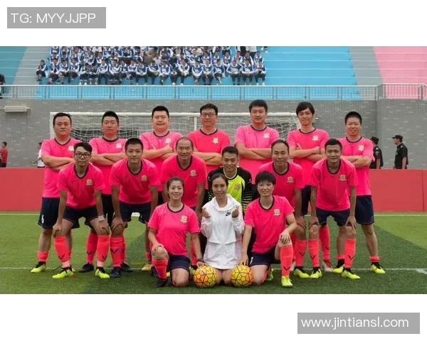 今年运动数据张秀英专访从绿茵场到人生舞台的足球旅程回顾与展望 今年运动数据张秀英专访从绿茵场到人生舞台的足球旅程回顾与展望