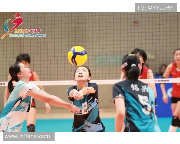 实时新闻上海排球队的节奏与战术解析聚焦排球运动的魅力与挑战 实时新闻上海排球队的节奏与战术解析聚焦排球运动的魅力与挑战